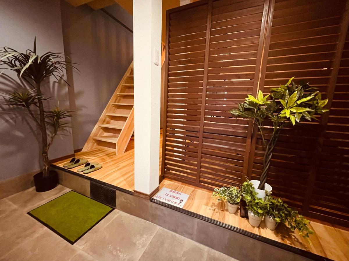 Namba Shinsaibashi 10 Mins Reiko Guest House Osaka Esterno foto